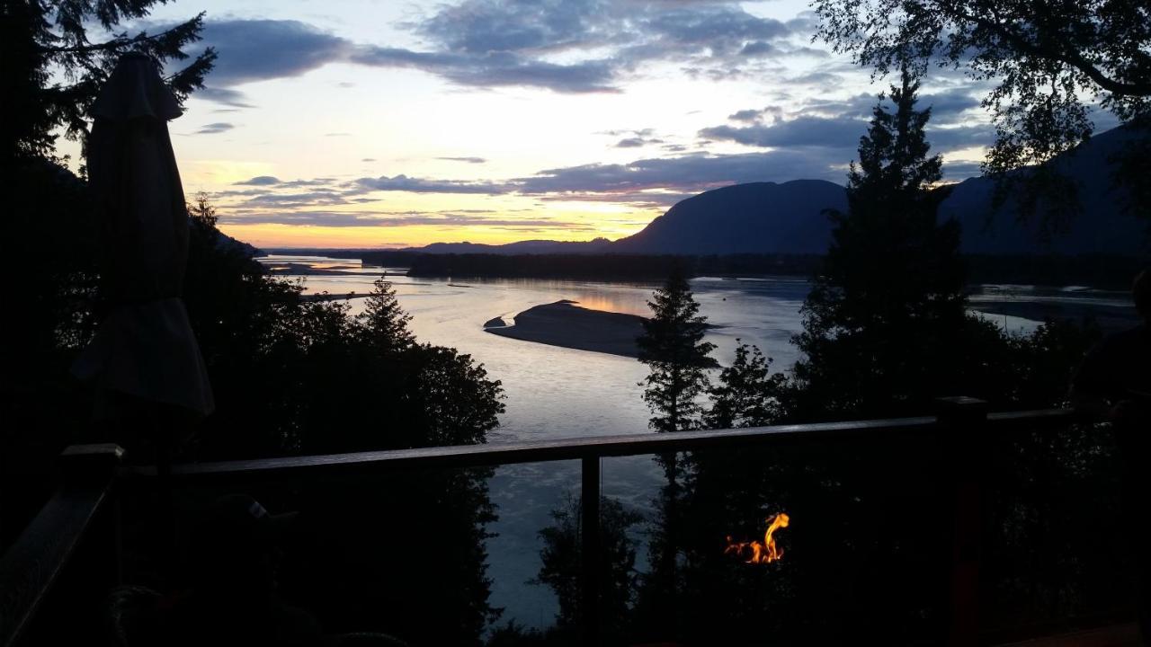 The Fraser River'S Edge B&B Lodge Chilliwack Exterior foto