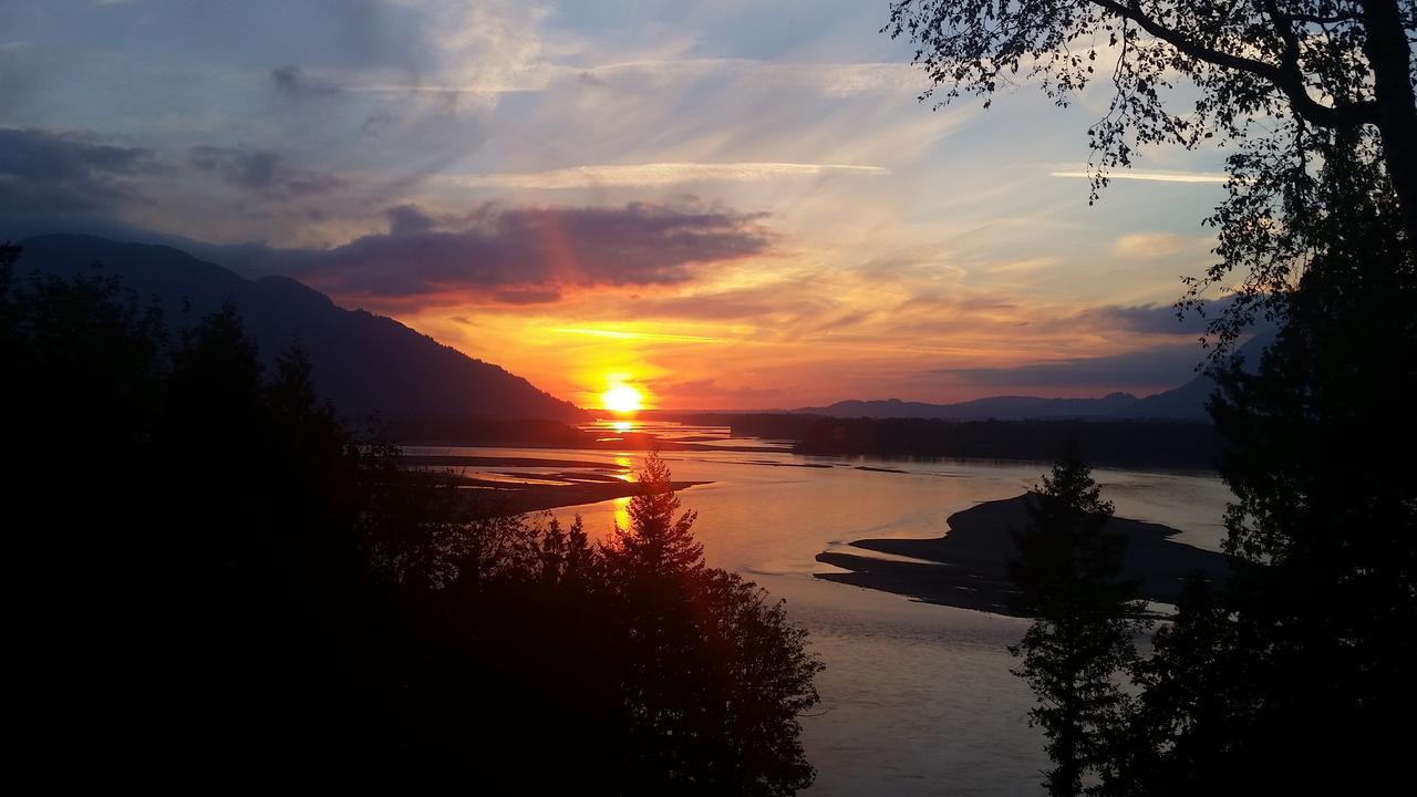 The Fraser River'S Edge B&B Lodge Chilliwack Exterior foto